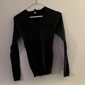 GAP Black V-Neck Ribbed Sweater